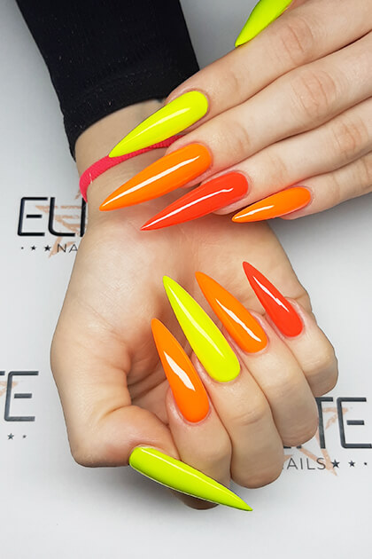 Acrylic gel, artificial nails difference, Elite Nails, salon, Budapest, District 1.