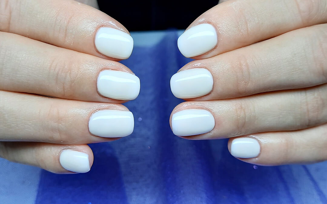 What is gel nail polish, answers, Elite Nails, salon, Budapest, Tarjányi Csaba